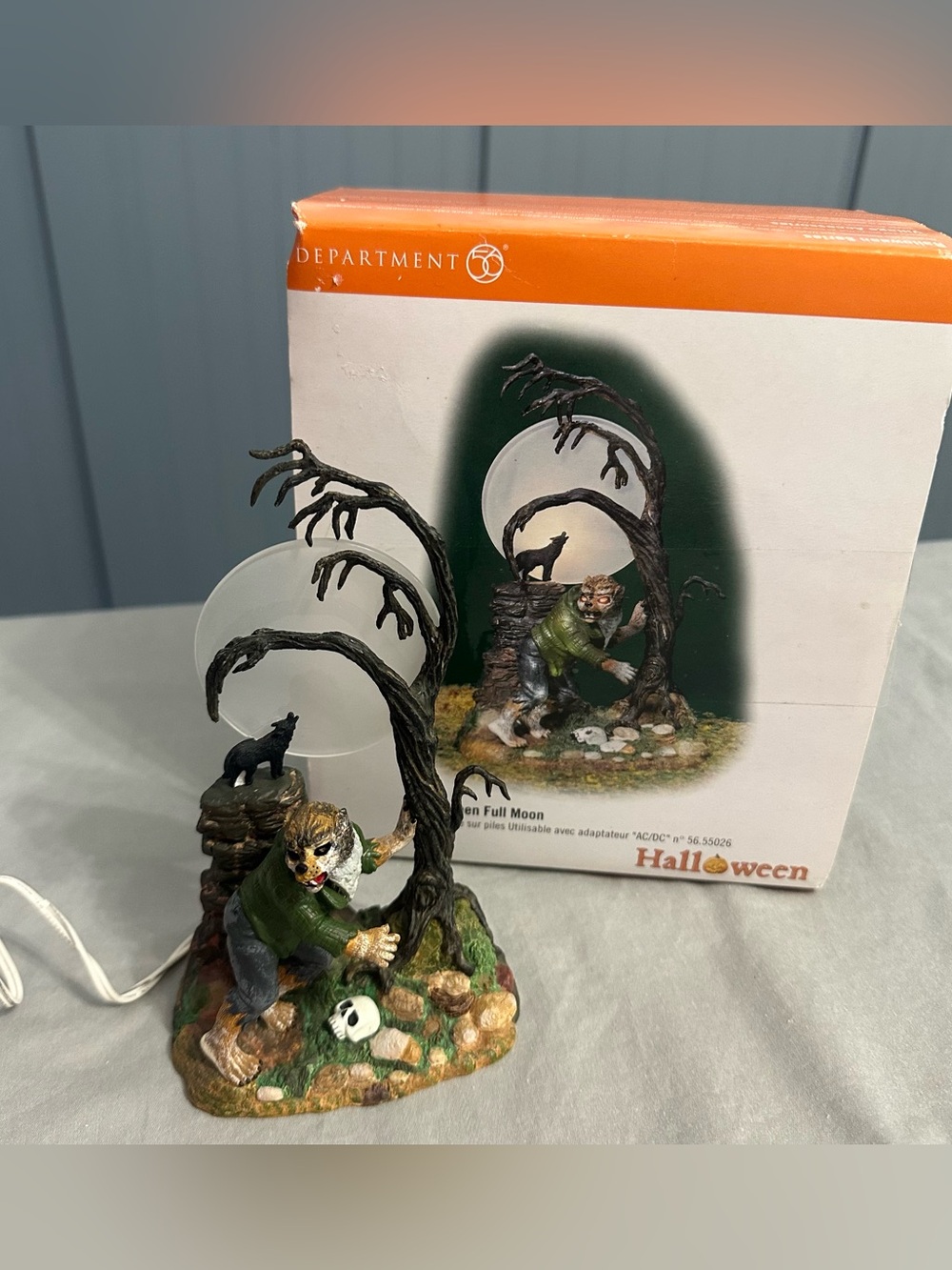 Dept 56 Halloween Full Moon Werewolf Village Accessory 5652960 Lighted Boxed
